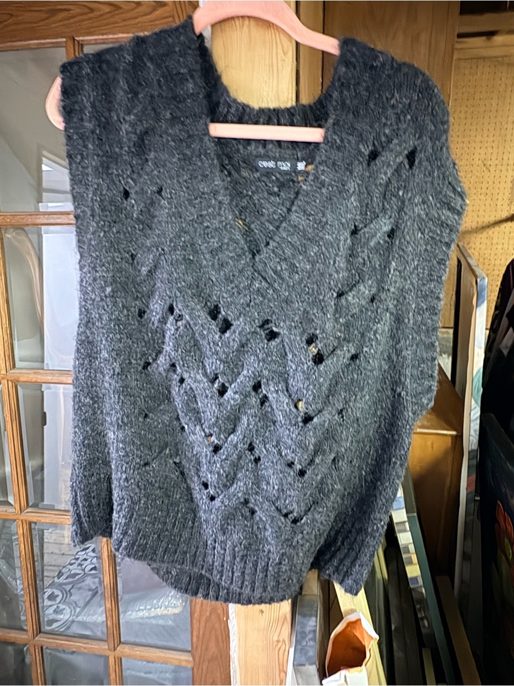 Cozy Women's Charcoal Knit V-Neck Sweater